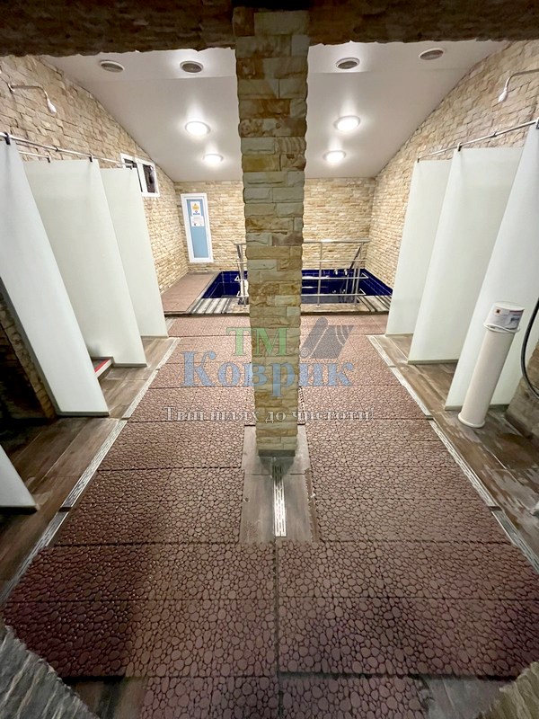 Противоскользящее покрытие под заказ