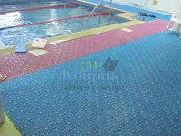 Покрытие возле бассейна