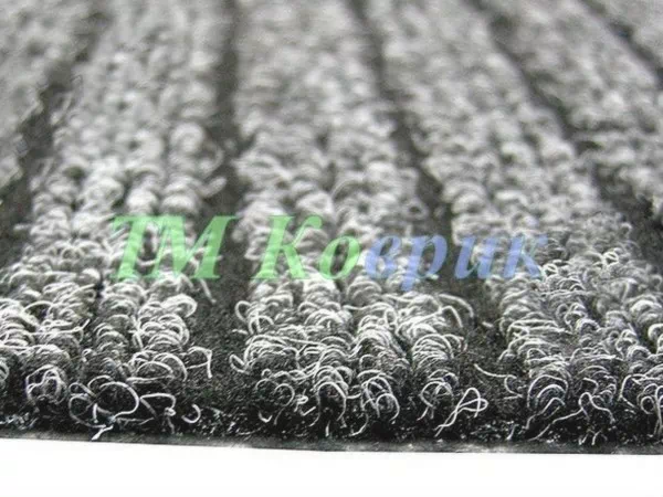 Коврик перед дверью