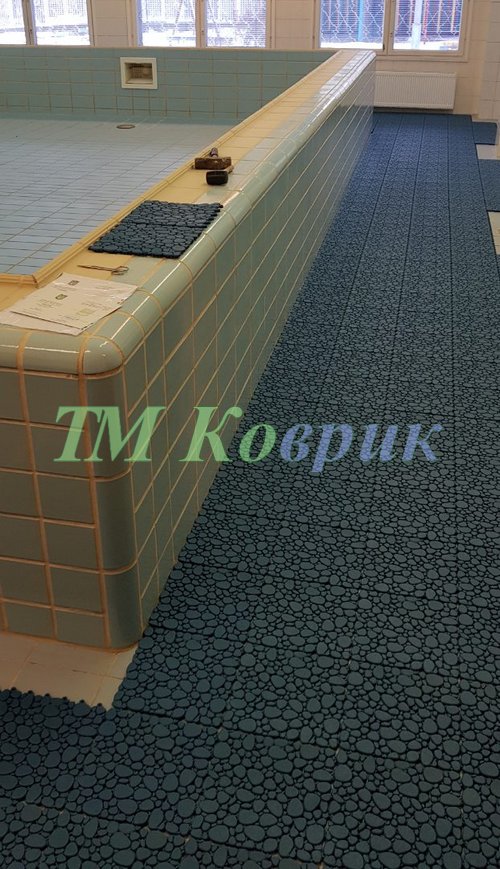 вокруг бассейна покрытие