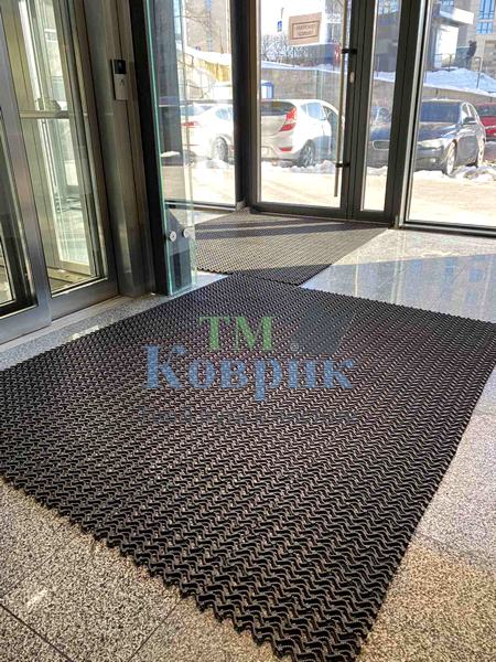 гумові килимки для вулиці