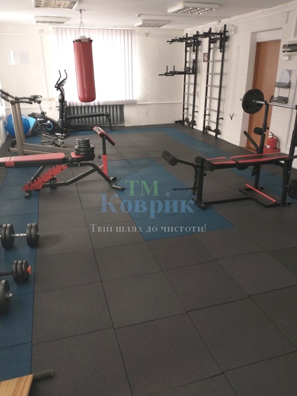 покриття для підлоги спортивної зали