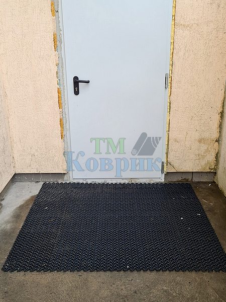 грязезащитный резиновый коврик