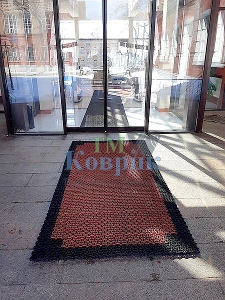 покрытие резиновое грязезащитное