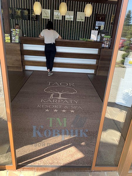 коврики с логотипом