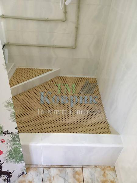 покрытие для душевой