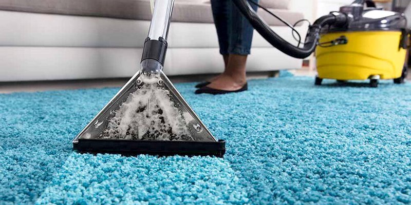 Як доглядати за килимовим покриттям?