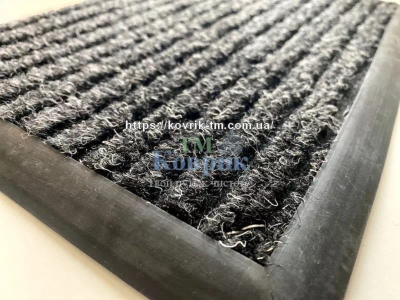 Купити придверний килимок на гумовій основі