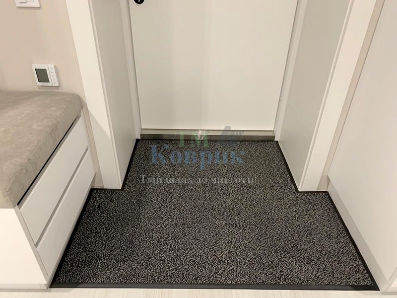 килимок брудозахисний у прихожую