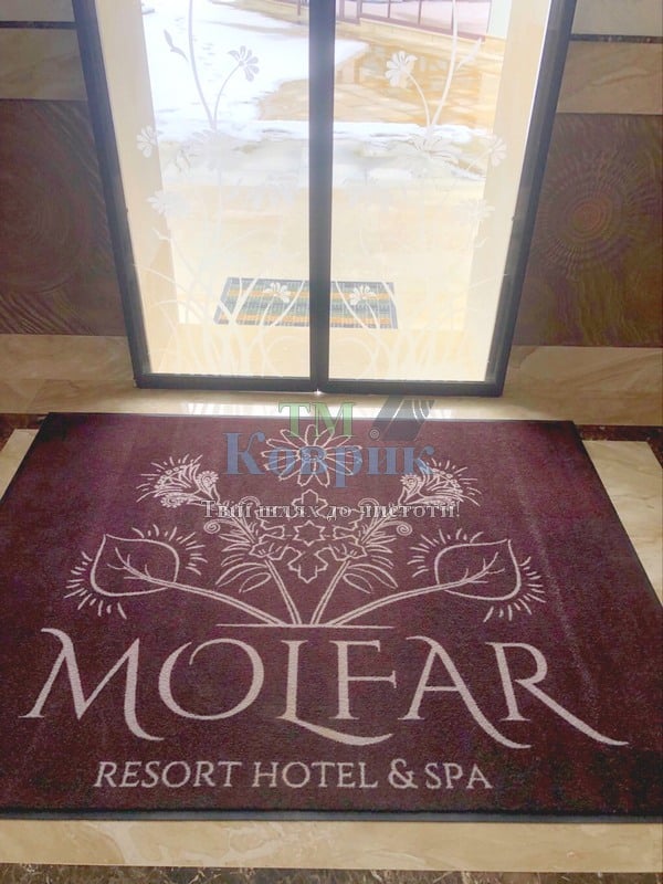 виготовлення килимків з логотипом за індивідуальними розмірами